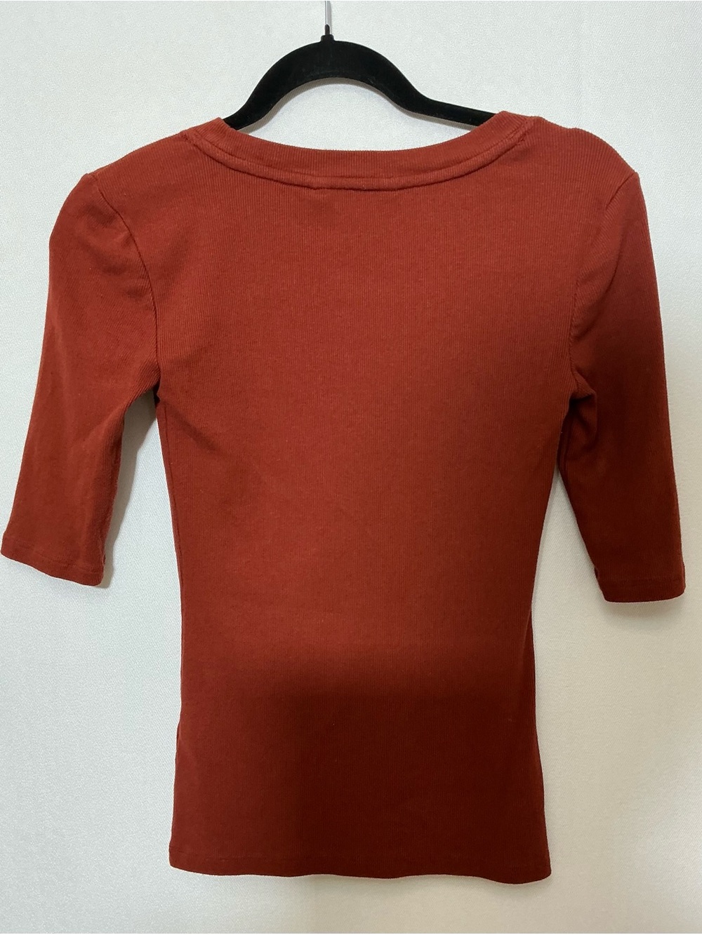 Banana Republic Rust Short-Sleeve Ribbed Crewneck Tee - Picture 4 of 6